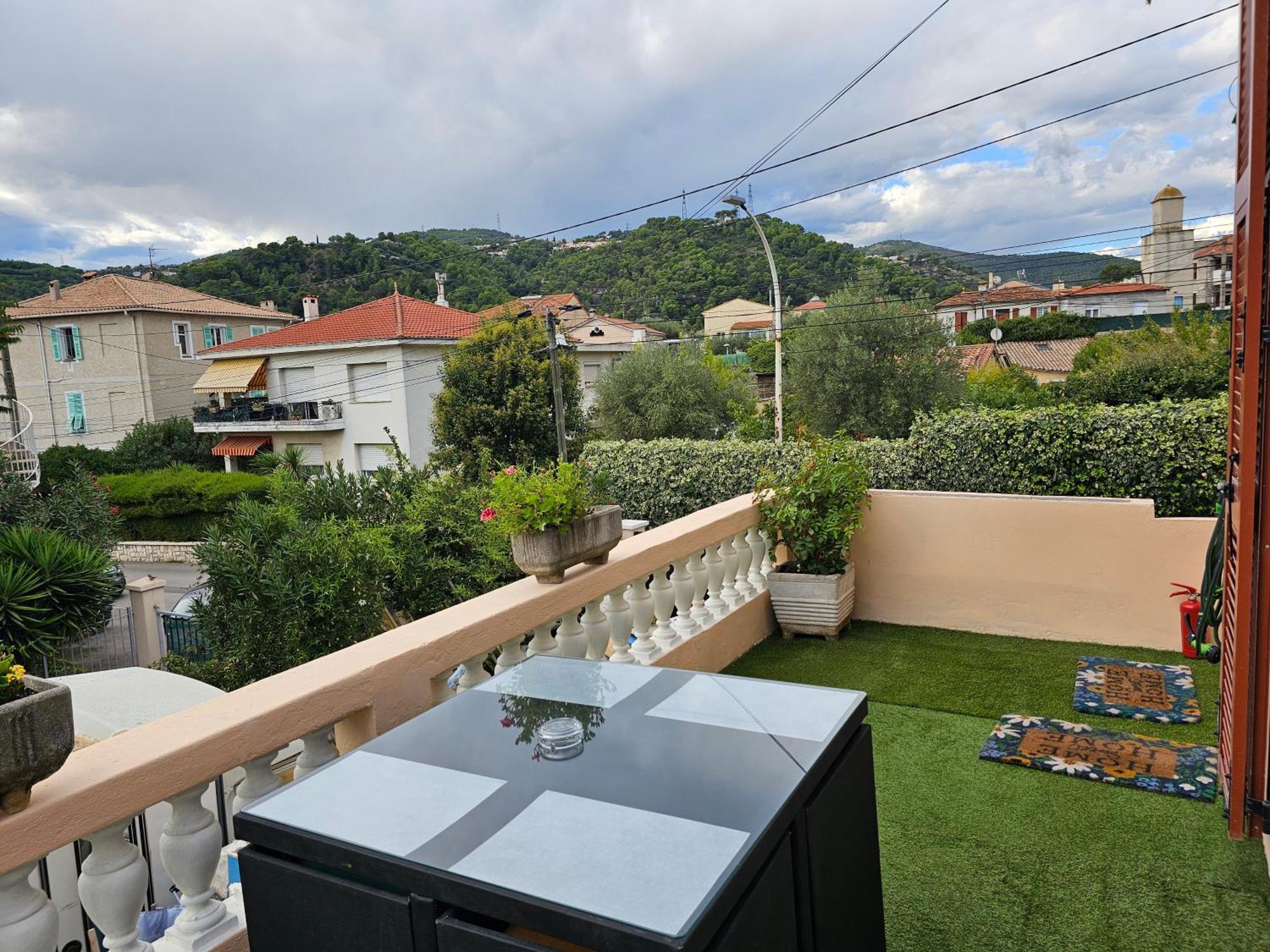 Studio 3 A La Trinite Proche De Nice 10 Mn, Monaco 15 Mn Et L'Italie 30 Mn エクステリア 写真
